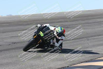 media/Oct-13-2025-Moto Forza (Mon) [[a66d839500]]/2-A Group/Session 2 (Bowl)/